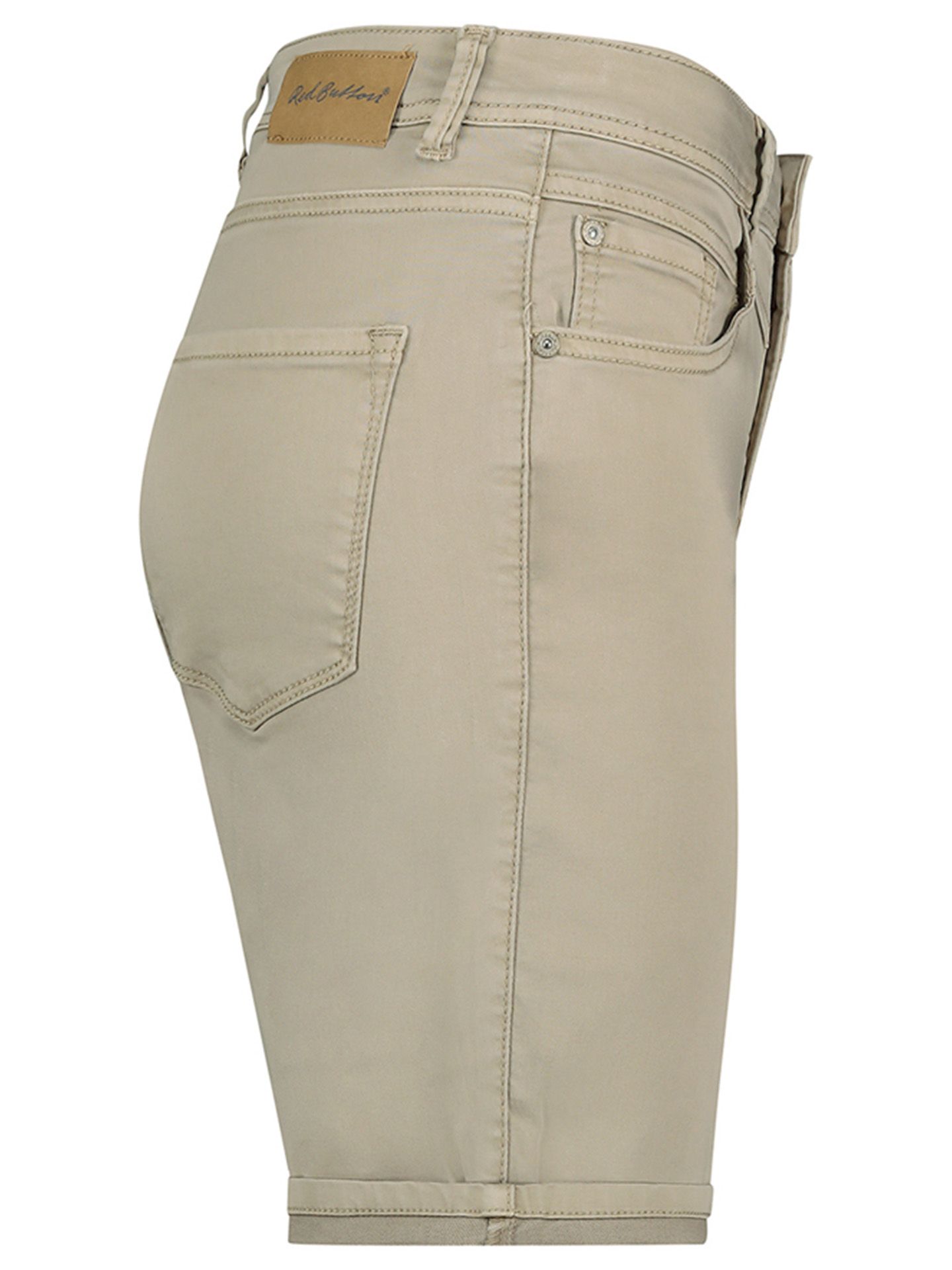 Red Button Short Relax Beige 00080446-5201