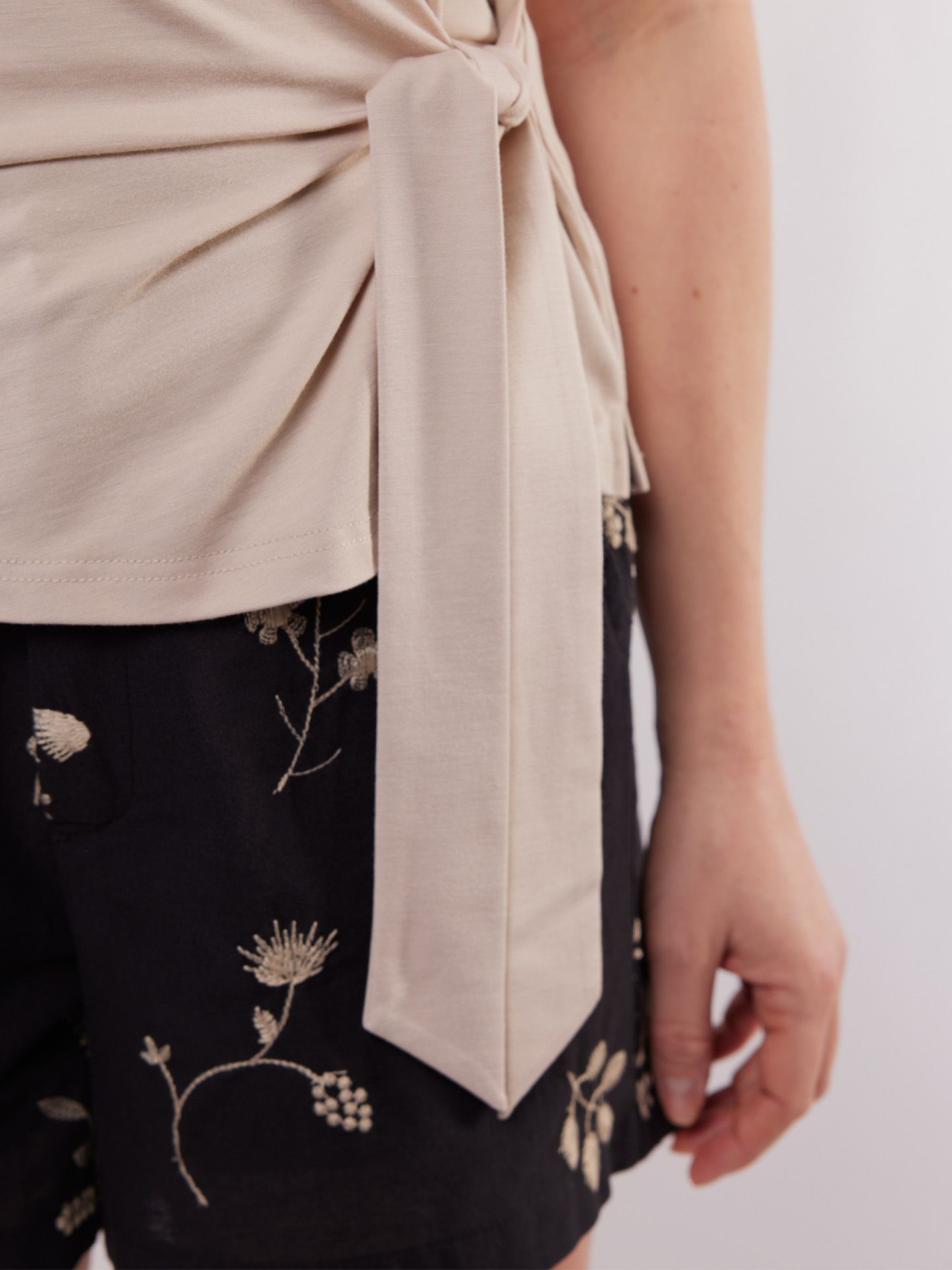 C&S The Label T-shirt Lugo Beige 00080796-5200