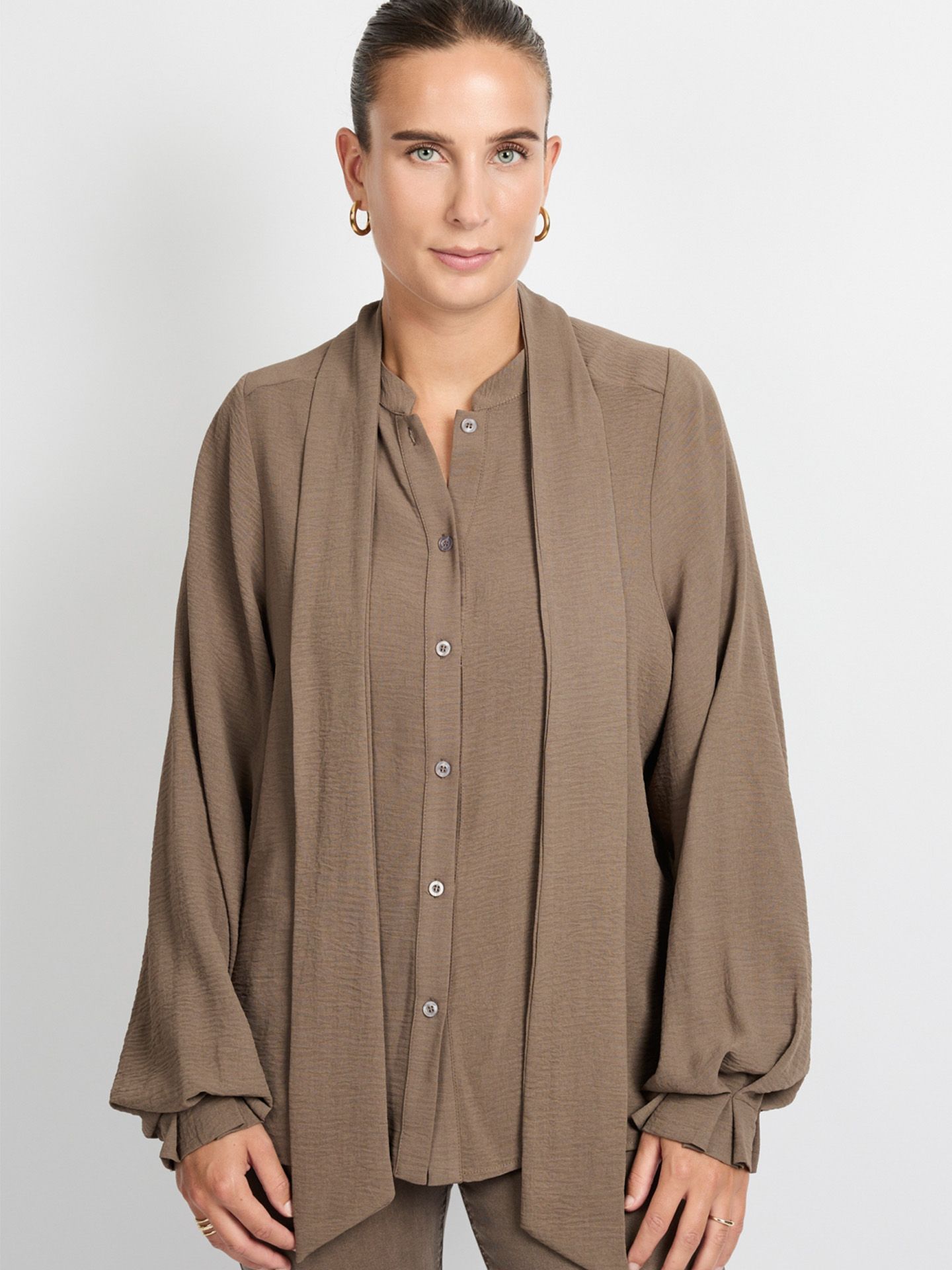 C&S The Label Blouse Lillith Taupe 00082120-5500