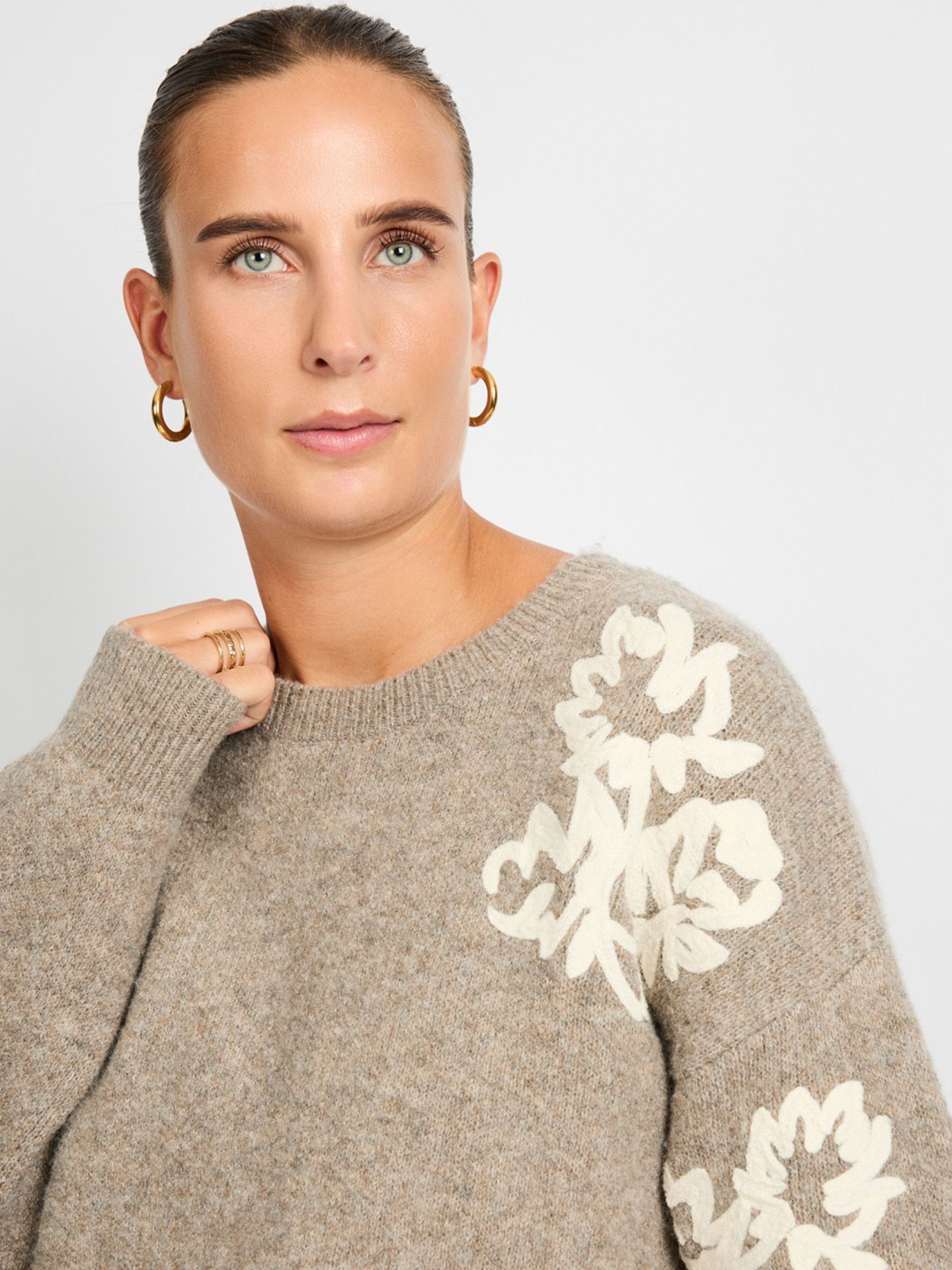 C&S The Label Trui Klaartje Taupe 00082126-5500