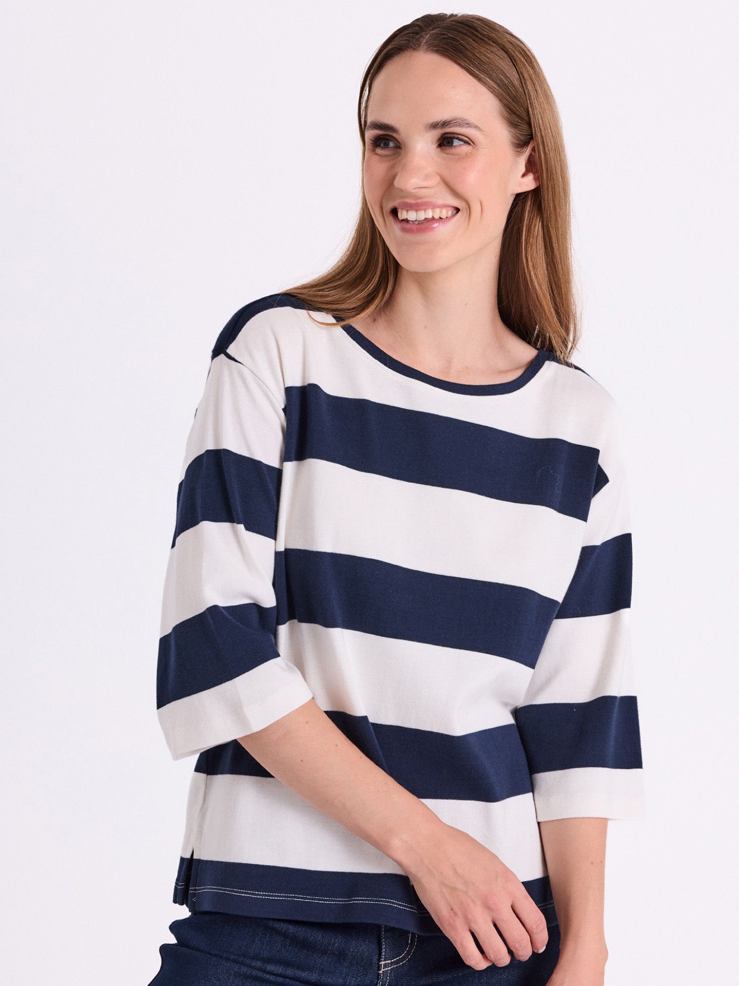 Freequent T-shirt Famila Blauw 00082772-1500