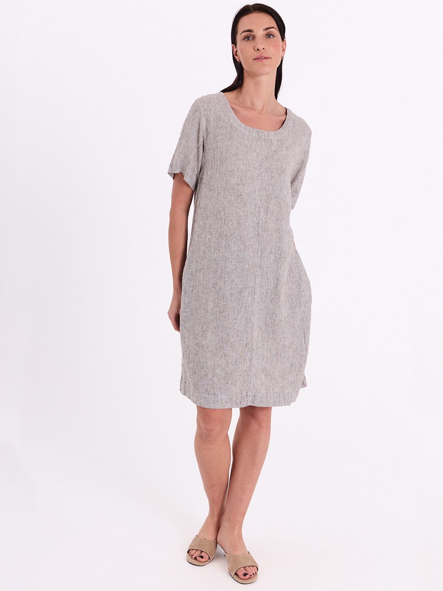 Freequent Jurk Gerda Bruin 00082869-5800