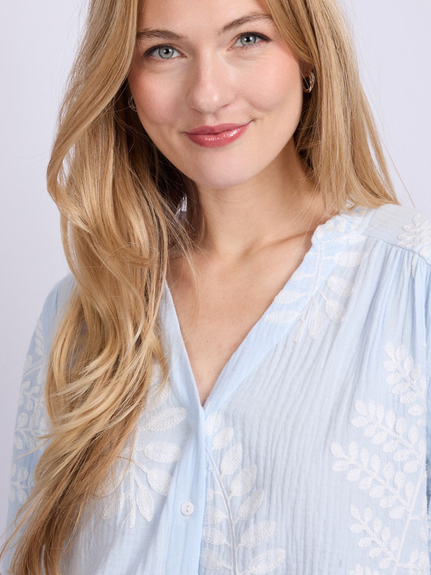 C&S The Label Blouse Lize Blauw 00083002-1600