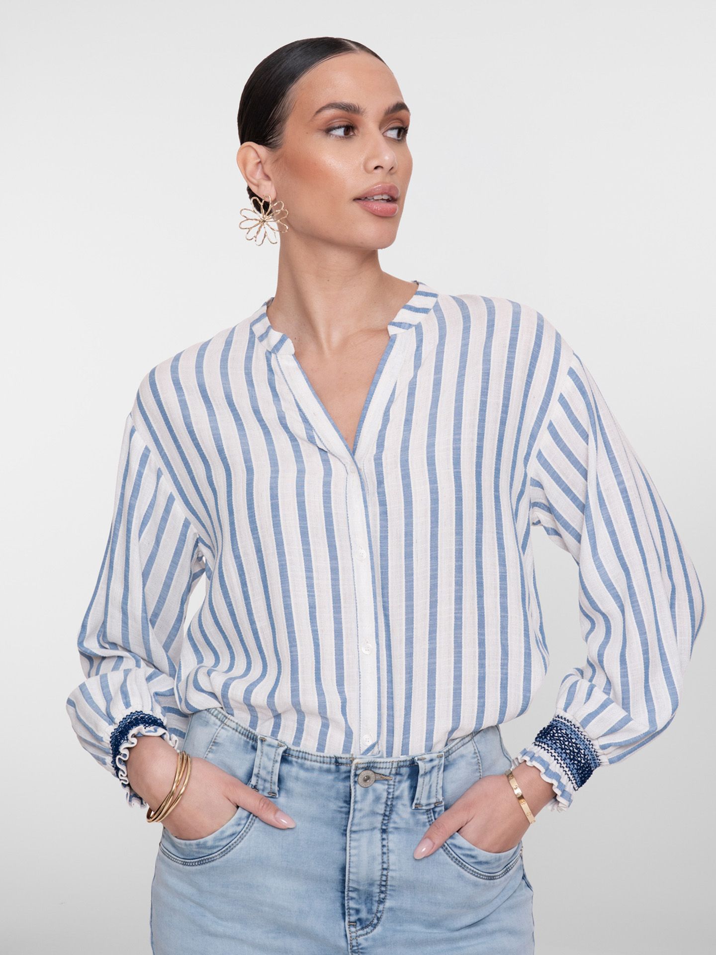 Geisha Blouse Kim Blauw 00083252-1600