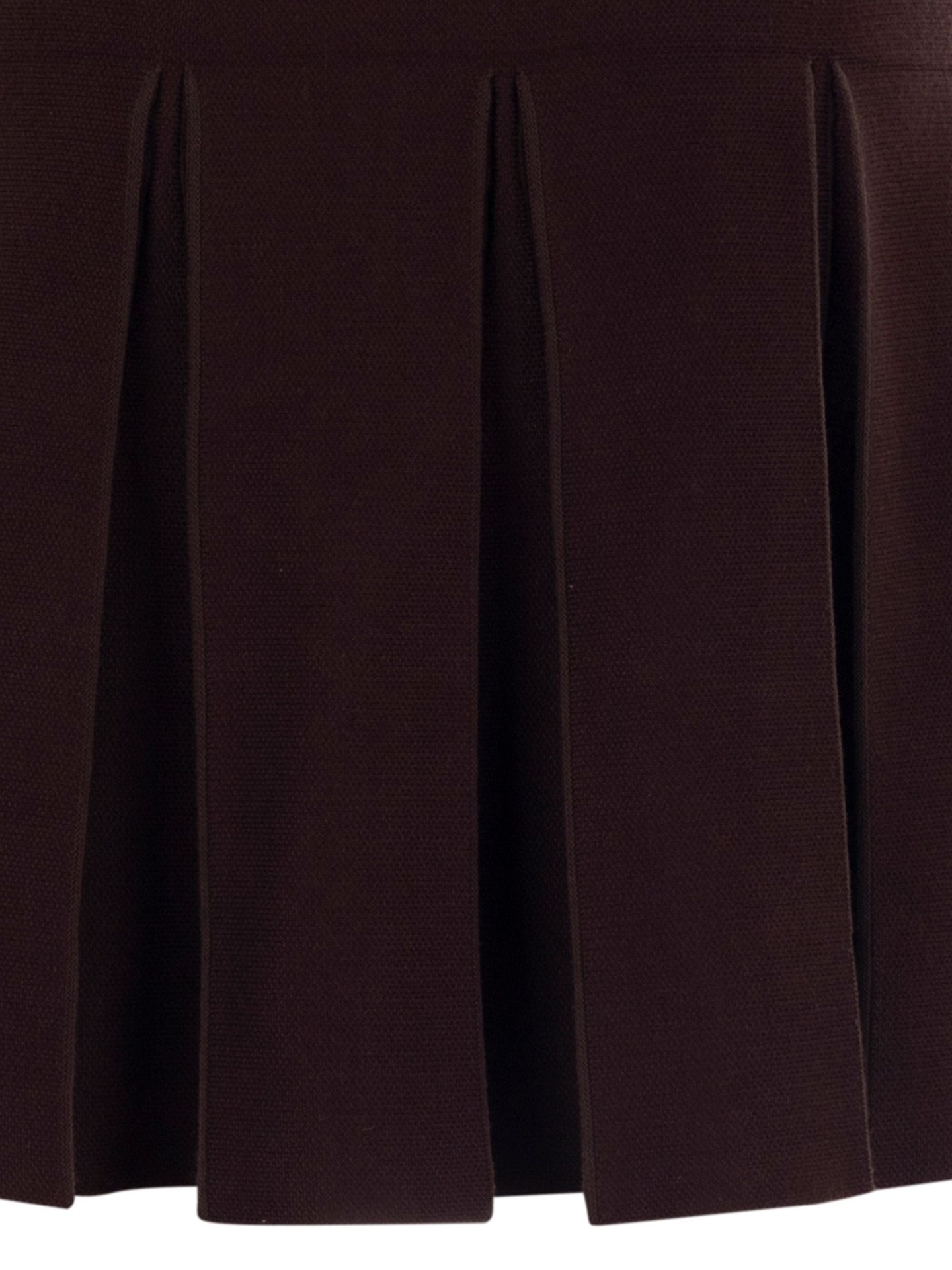 By Clara Rok Fleur Bruin 00083306-5800