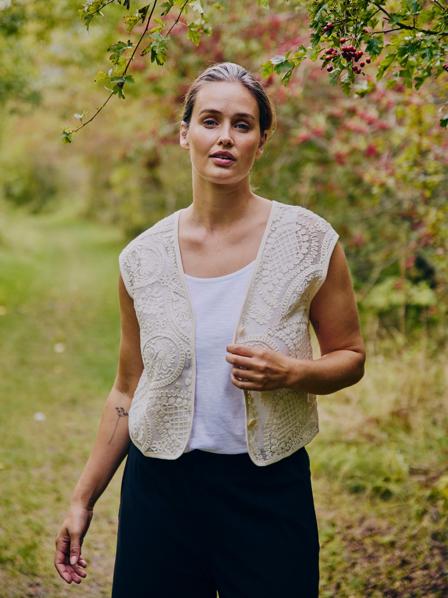 Freequent Vest Crossy Beige 00083384-5200