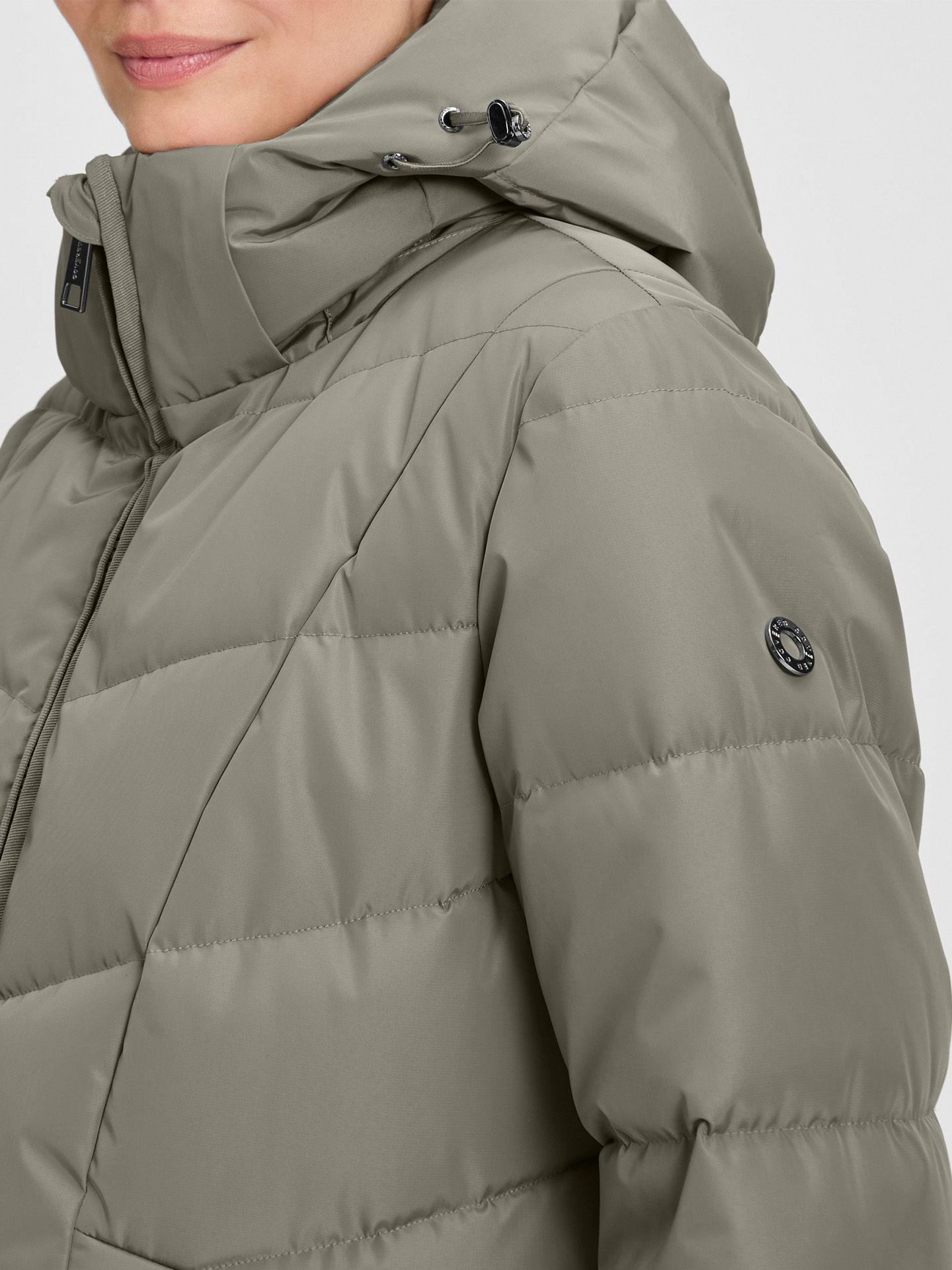 Covered Jas Adele Groen 00083795-6100