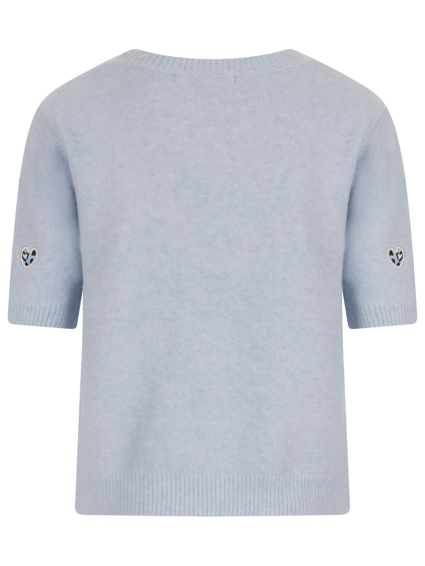 By Clara Trui Jonna Blauw 00083832-1600