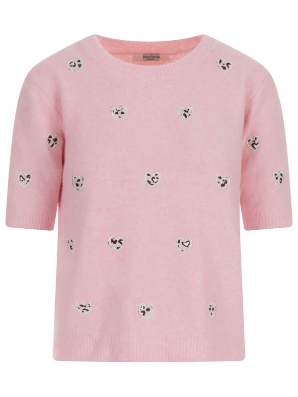 By Clara Trui Jonna Roze 2900080620014