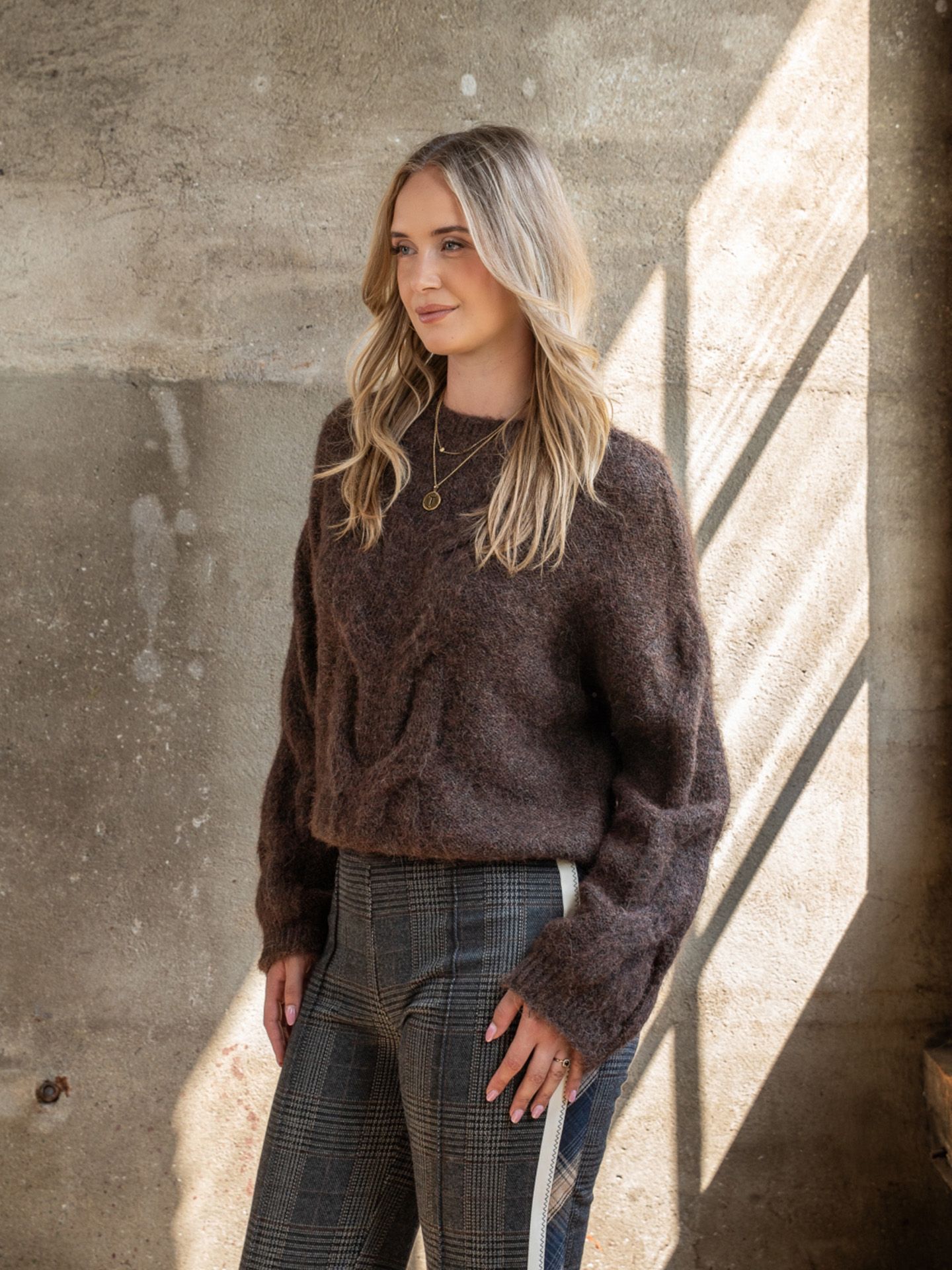 ICNK Pull-over Nadia Bruin 00084412-5800