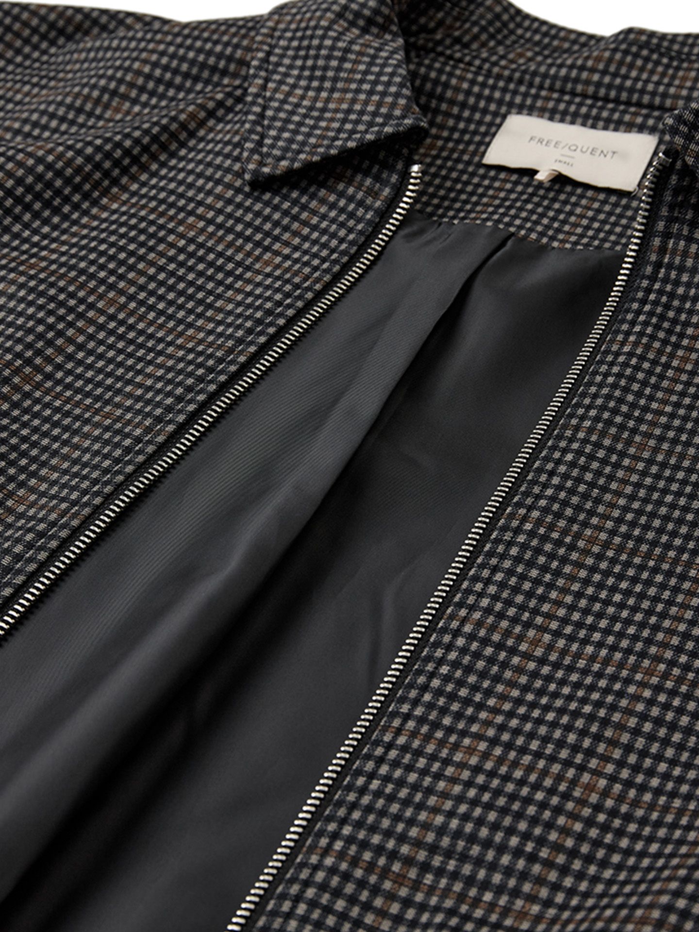 Freequent Blazer Naduva Zwart 00084975-7500