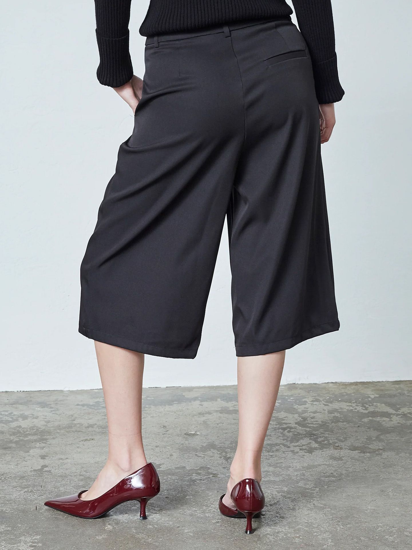 Sisters Point Jorts Great Zwart 00085634-7500