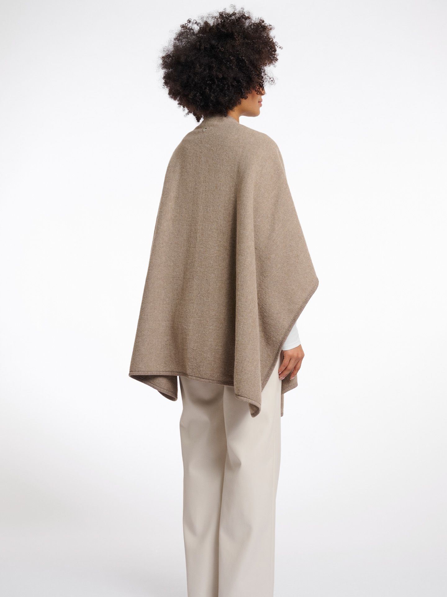Rino & Pelle Cape Marwa Taupe 00085779-5500