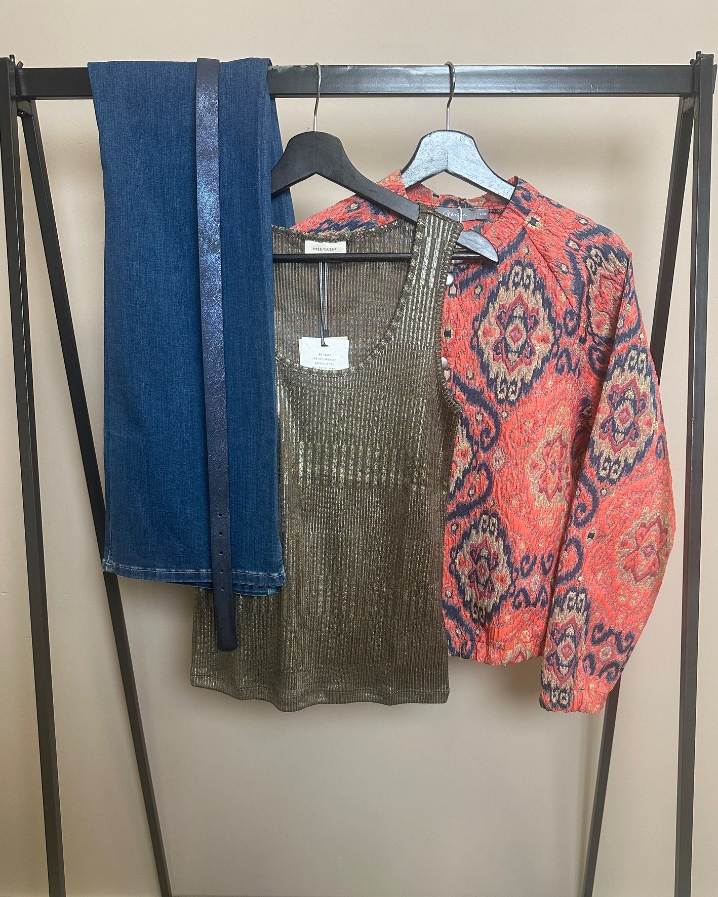 Nieuwe outfit inspiratie!😍
#geisha #new #schijvens #loveit #najaar #collectie #freequent #winkelen Nieuwe outfit inspiratie!😍
#geisha #new #schijvens #loveit #najaar #collectie #freequent #winkelen